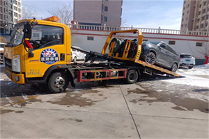 江东救援拖车费用怎么算